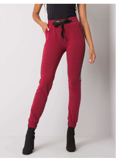 Bordovo červené tepláky