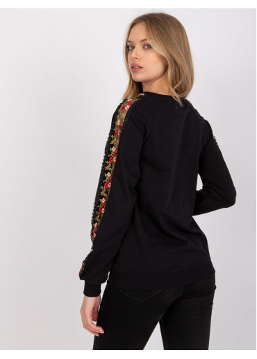 Čierna basic mikina s výšivkou