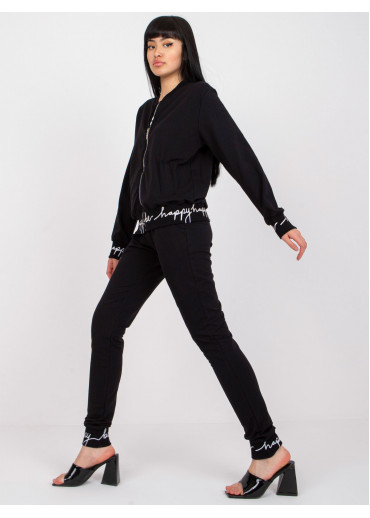 Čierna tepláková súprava