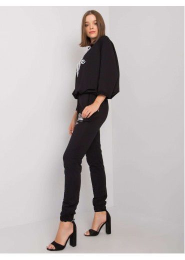 Čierna tepláková súprava