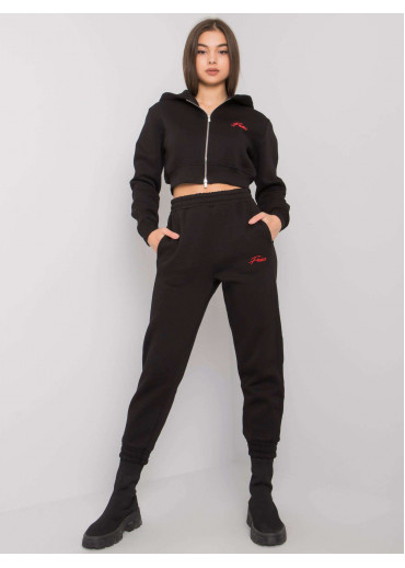 Čierna tepláková súprava