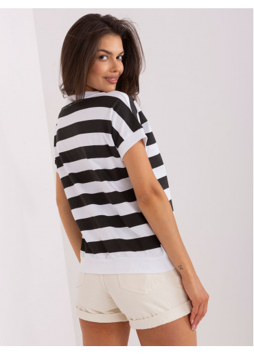 Čierne pruhované tričko