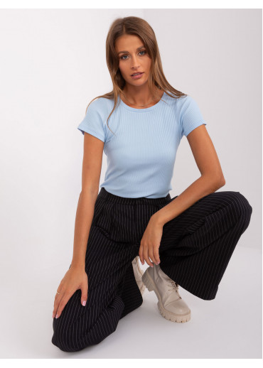 Svetlomodré tričko