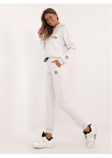 Svetlosivá dámska tepláková súprava