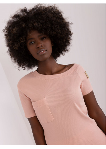 Púdrovo ružové tričko