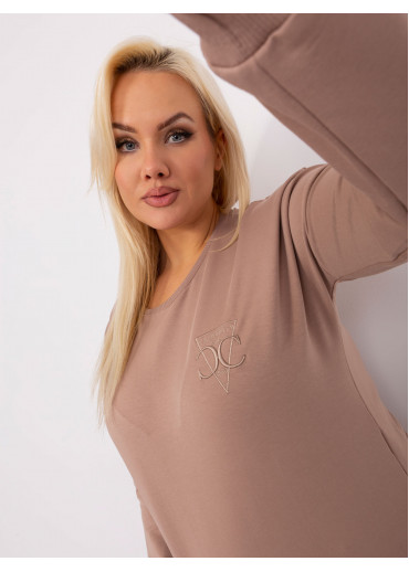 Béžovo hnedé tričko s dlhým rukávom