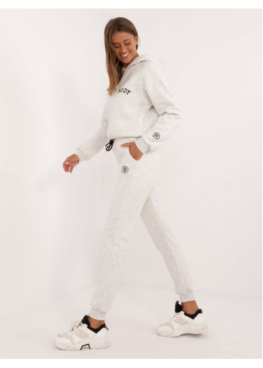 Svetlosivá dámska tepláková súprava