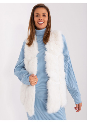 Smotanovo biela vesta