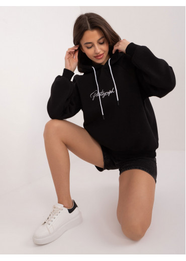 Čierna mikina s kapucňou