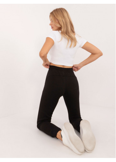 Čierne dámske tepláky