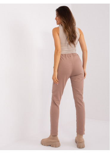 Béžovo hnedé tepláky