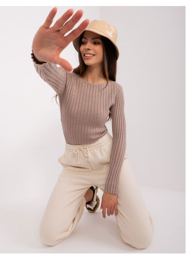 Béžovo hnedé tričko s dlhým rukávom