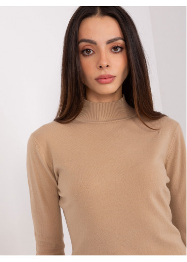 Kapučínovo hnedý rolák