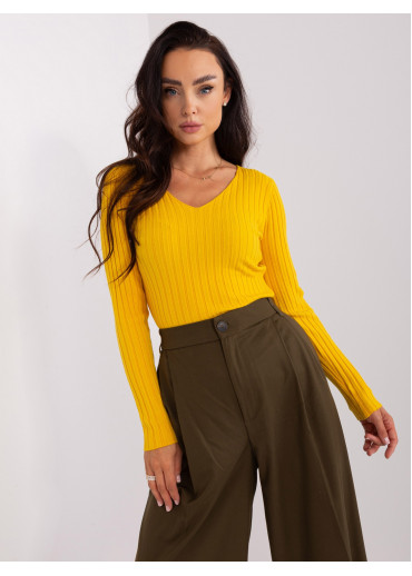 Žlté tričko s dlhým rukávom