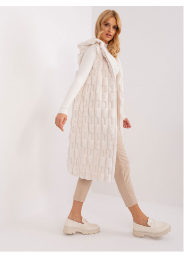 Smotanovo biela dlhá vesta