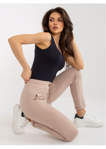 Béžovo hnedé tepláky