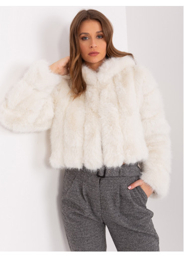 Smotanovo biela krátka bunda