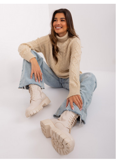 Kapučínovo hnedý rolák