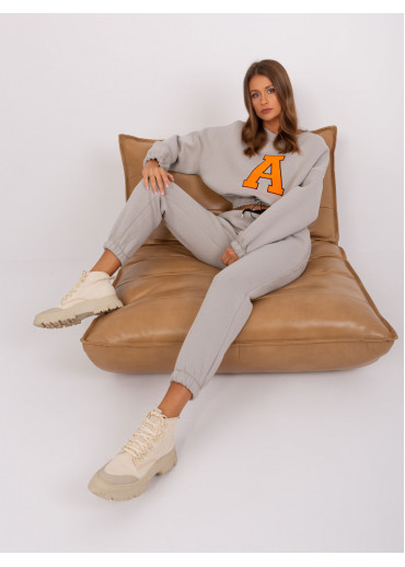 Sivá tepláková súprava