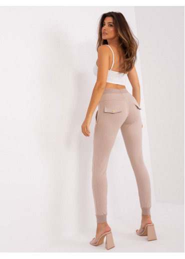 Béžovo hnedé tepláky