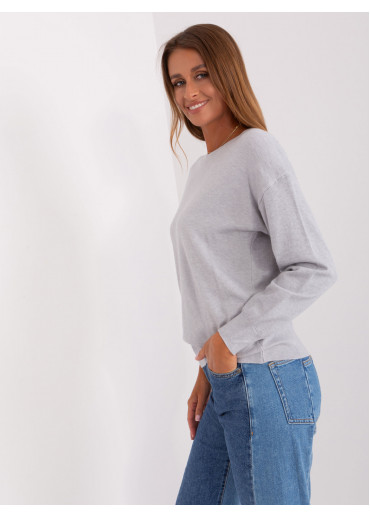 Svetlosivý dámsky sveter