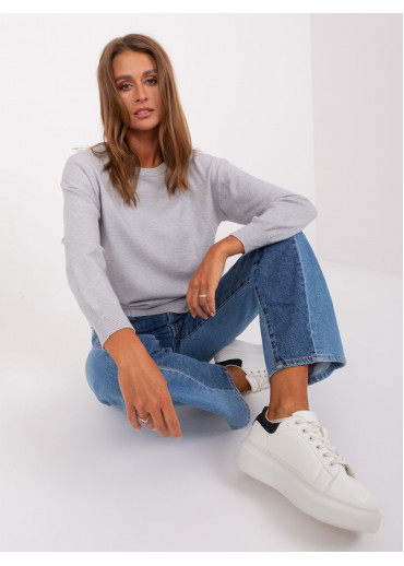 Svetlosivý dámsky sveter