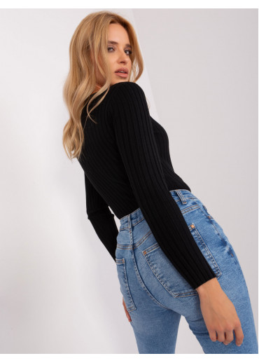 Čierne tričko s dlhým rukávom