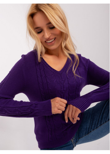 Fialový pulóver