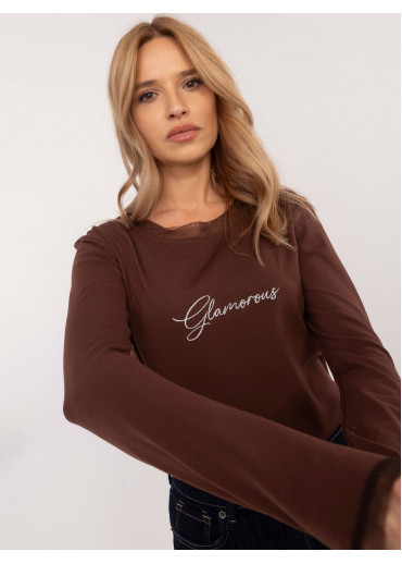 Hnedé tričko s dlhým rukávom