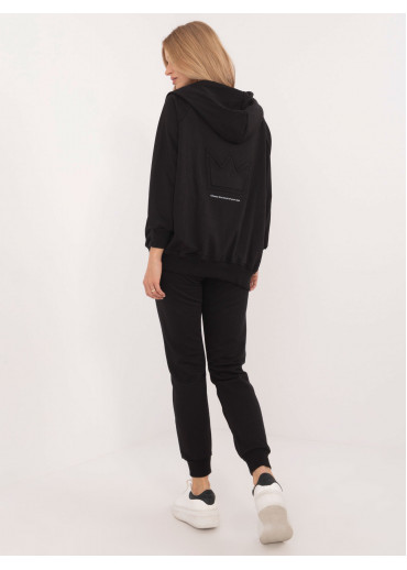 Čierna tepláková súprava