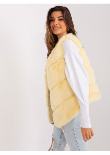 Vanilkovo žltá kožušinová vesta