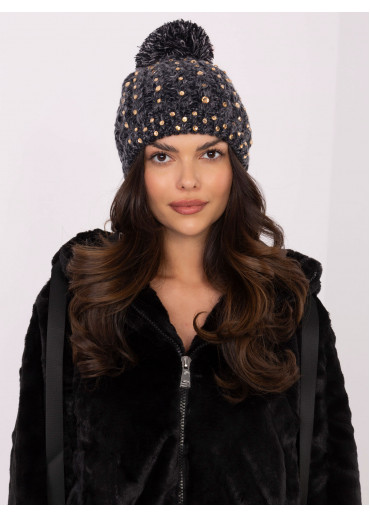 Čierna dámska čiapka