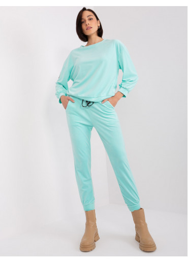 Svetlozelená tepláková súprava