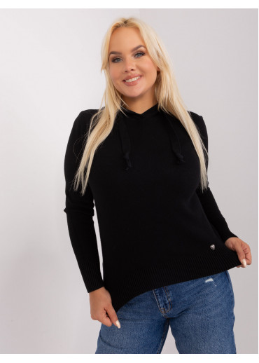 Čierny pulóver s kapucňou