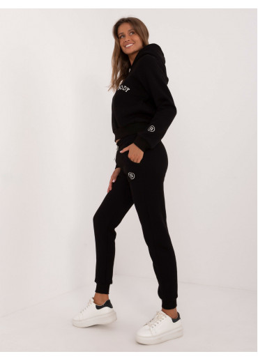 Čierna dámska tepláková súprava