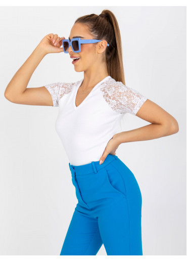 Biele tričko s čipkovanými rukávmi