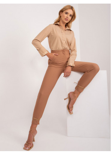 Béžovo hnedá košeľa