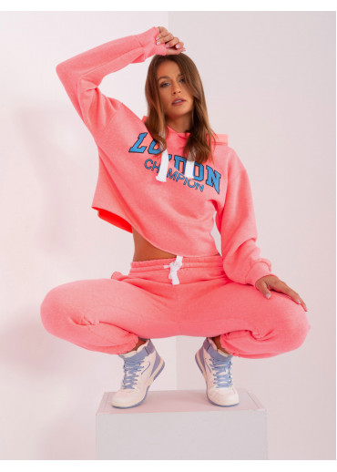 Smotanovo biela tepláková súprava