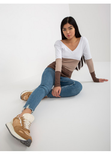 Karamelovo hnedé tričko