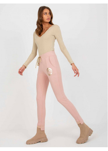 Púdrovo ružové tepláky