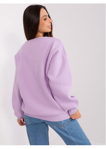 Fialová mikina s nápisom