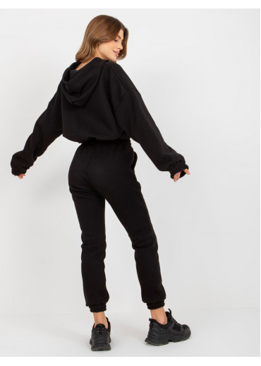 Čierna tepláková súprava