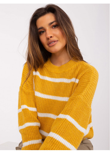 Karamelovo hnedý sveter