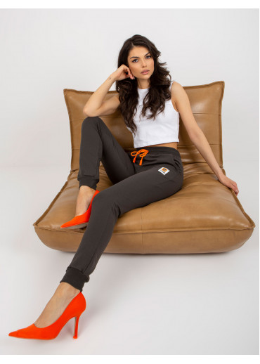 Khaki zelené tepláky