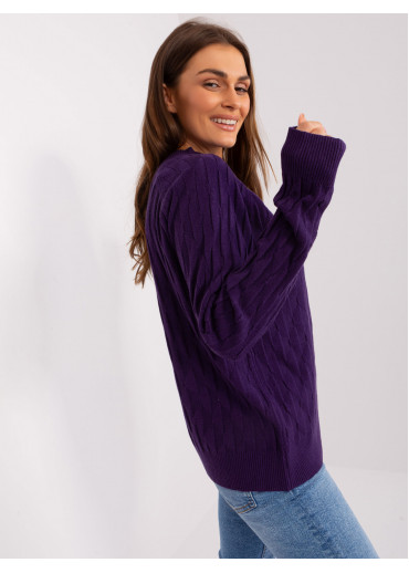 Fialový pulóver