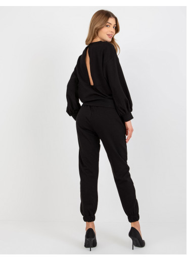 Čierna tepláková súprava