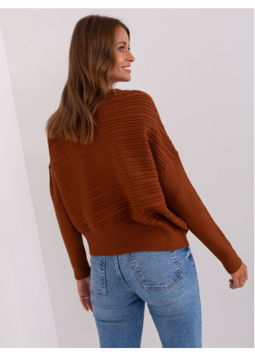 Tmavohnedý polorolák