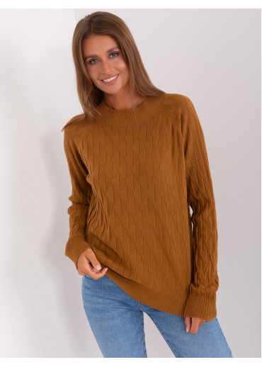 Hnedý pulóver