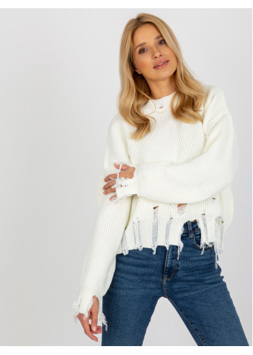 Smotanovo biely potrhaný sveter