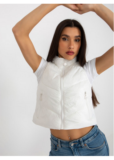 Smotanovo biela prešívaná vesta